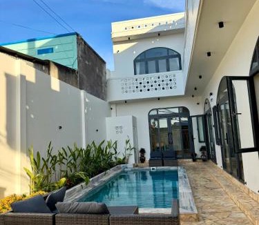 Mui Ne House | Alexs Haus Homestay Mũi Né