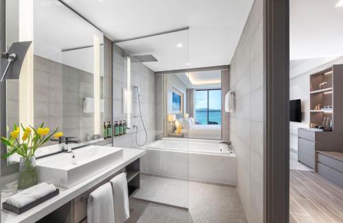 Vinh Hai Hotel | voco Scenia Bay Nha Trang by IHG