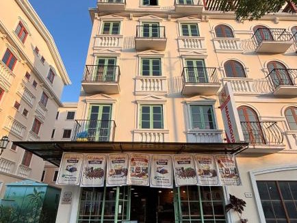 An Thoi Hotel | Mi Amor Luxury Hostel located in South Island Center