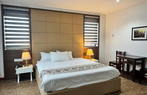 Ngo Quyen Hotel | Glory House