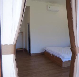 Central Mui Ne Beach Apartment | Vy's Home Homestay Mũi Né