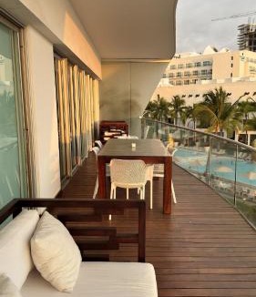 North Hotel Zone Apartment | Unique Luxury Beachfront Home Hotel Zone Beach