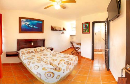 Tamiahua Hotel | Puerto Lobos Dive camp