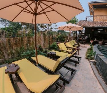 Hoa Lu Hotel | Trang An Ninh Binh Rustic Hideaway
