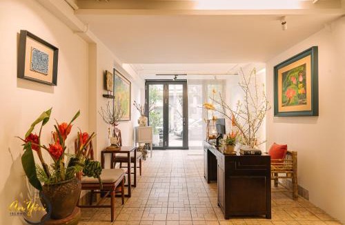 Truc Bach Apartment | An Yên Island - Art Boutique Stay with Dual Lake view