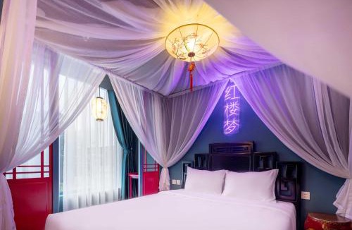 Dich Vong Hotel | A25 Premium Hotel - 31 Trương Công Giai