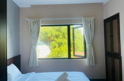 Hue City Centre Hotel | HOA GIO Boutique stay