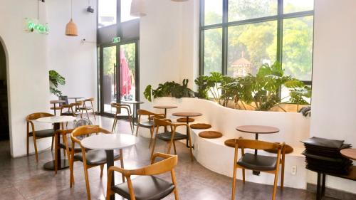 Ganh Dau Hotel | Monstera Hotel and Coffee