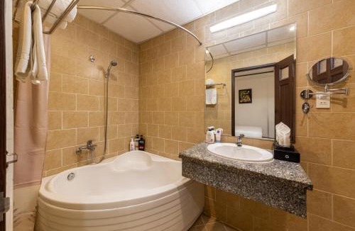 Bui Thi Xuan Hotel | A25 Premium Hotel - 29 Bùi Thị Xuân