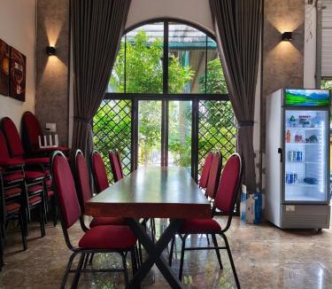 Duc Hoa Apartment | Long Homestay Mỹ Hạnh - Hotels