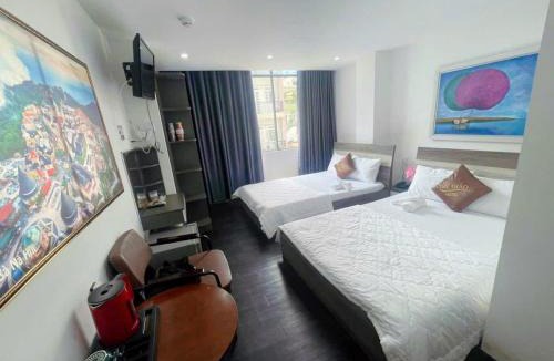 District 10 Hotel | Khách sạn Minh Quang