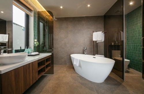 Nhat Tan Hotel | Hanoi Riverview Boutique Hotel & Apartment