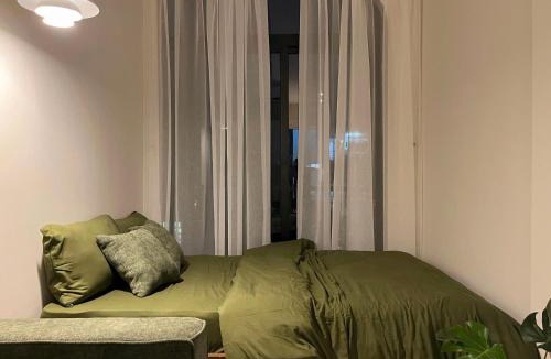 District 10 Apartment | Paar Homestay To Hien Thanh - 3 Mins To Phu Tho Stadium