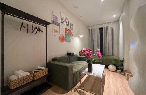 District 10 Apartment | Paar Homestay To Hien Thanh - 3 Mins To Phu Tho Stadium