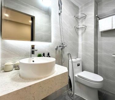 Hanoi Backpacker Quarter Hotel | The Indochina Homestay and Travel by Nguyen