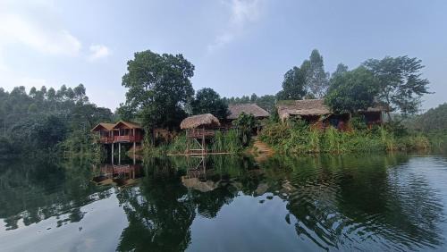 Ngoi Tu House | GiangTien Homestay ThacBa - Bungalow