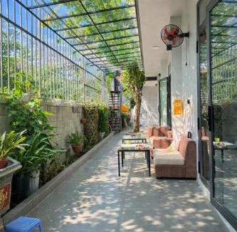 Hoc Mon Hotel | Happy House Sài Gòn