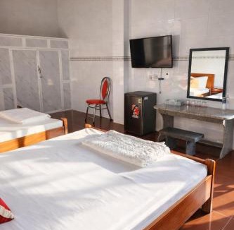 La Gi Hotel | Vườn Dừa Cam Bình 2