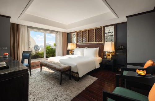 Hang Trong Hotel | Hanoi Solis Hotel
