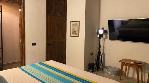 Chemuyil Hotel | La Casa de María 11:11
