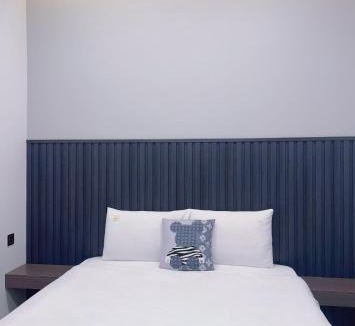 Hoa Binh Hotel | Lin Hotel and Coffee