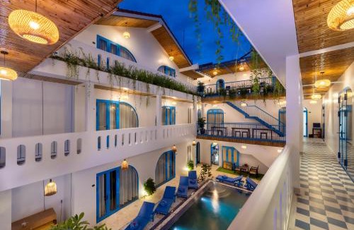 Cam An Hotel | The Linh Coastline Villa