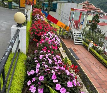 Sa Pa Hotel | Sapa Village Hotel