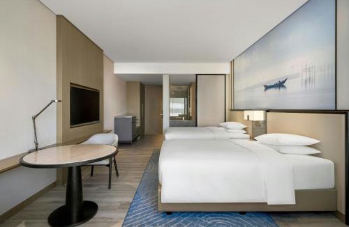 Hai Chau Hotel | Courtyard by Marriott Danang Han River