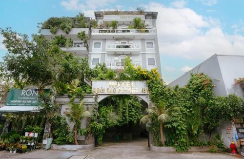 District 12 Hotel | Collection O Southern Star Hotel