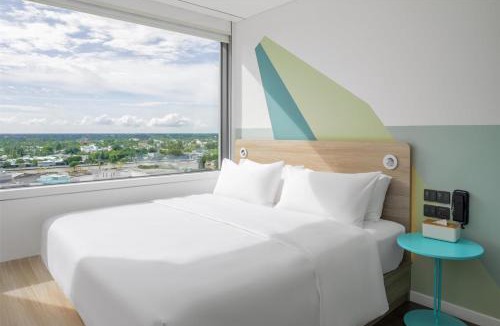 Vi Thanh Hotel | Tru by Hilton Hau Giang City Centre