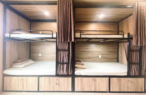 Old Quarter Hostel | Biển house