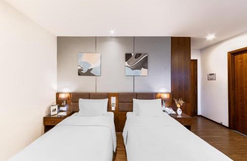 Ben Thanh Hotel | A25 Premium Hotel - 55 Cách Mạng Tháng 8
