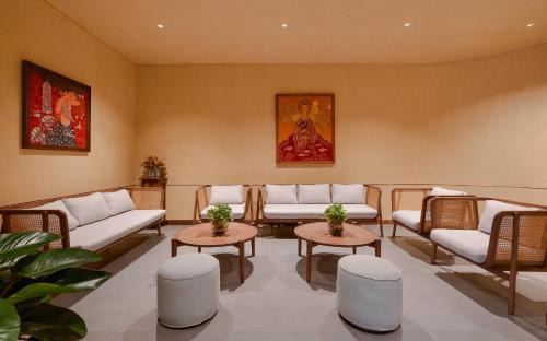 Hue City Centre Hotel | Le Carré Huế