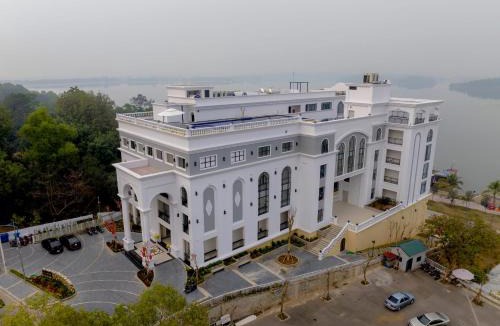 Phuc Yen Hotel | Belliss Hotel Đại Lải