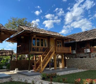 Nghia Lo Bed & Breakfast | Nhà Sàn Gái Bản