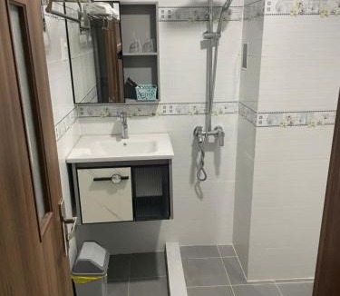 Xom An Loc Hotel | Moony Hotel Long Thành