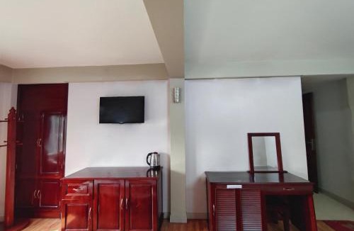 Soc Son Hotel | Indochina Hanoi Airport Hotel - 5 mins to Noi Bai International Airport