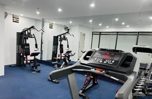 Hanoi Backpacker Quarter Hotel | MAY DE VILLE Crown Hotel