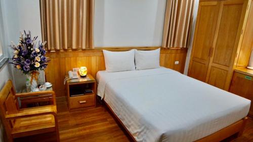 Pho Hue Hotel | Blue Hanoi Hotel