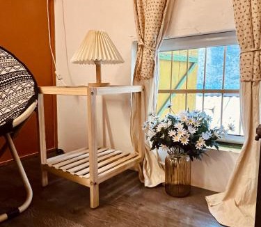 Hang Trong Apartment | Sen's Cozy House - 02 Queen beds - Kitchen - Center of Old Quarter, Hoan Kiem district
