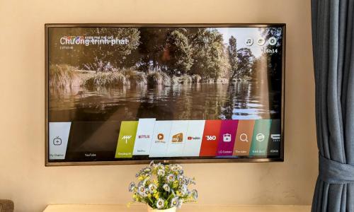 Yen Phu Apartment | Hanoi Home 2 - Lake View Apartment