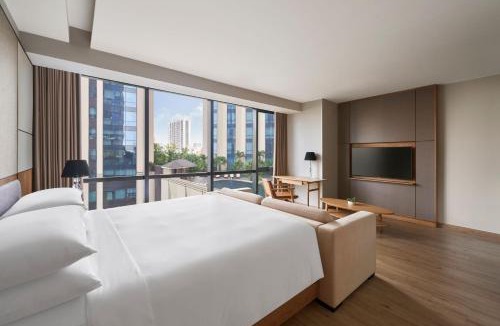 My Đinh Hotel | Sheraton Hanoi West