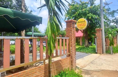 Quan Tom Cabin | Lava Rock Viet Nam Lodge