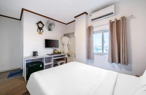 Hai Ba Trung Hotel | A25 Hotel - 185-187 Lò Đúc