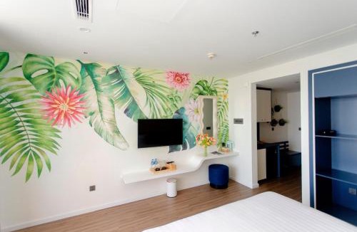 Hoang Hoa Hotel | Flamingo Hai Tien Beach Resort