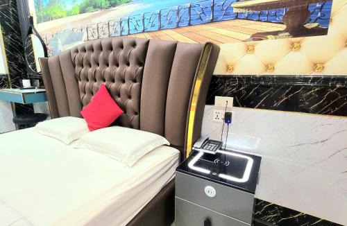 Binh Thanh Hotel | T&T Hotel