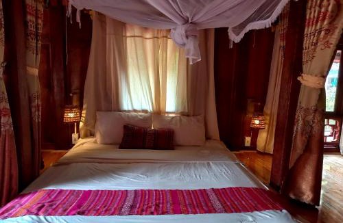 Mai Chau House | Nha Tan - Mai Chau Homestay & Tours