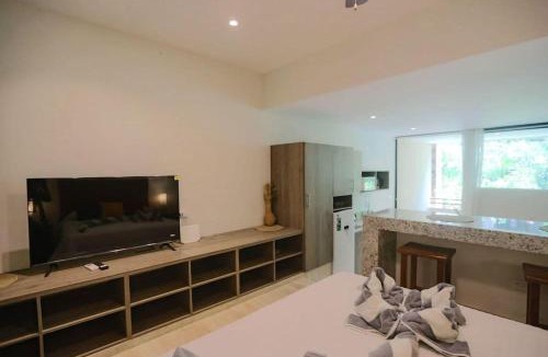Centro Apartment | Luxury studio 2nd Floor at SYRENA by DPM