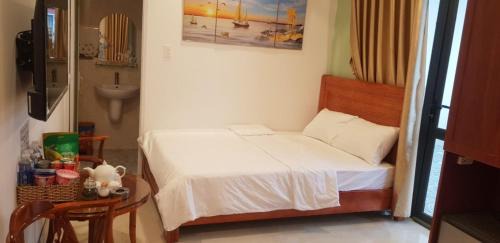 Rach Gia Bed & Breakfast | Hostel Luxury Tây Bắc