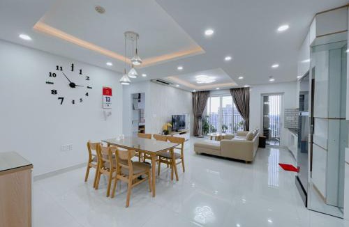 District 7 Apartment | SUNRISE CITY Apartment 3 Bedrooms 2 Wc- Dau Dau HOMES